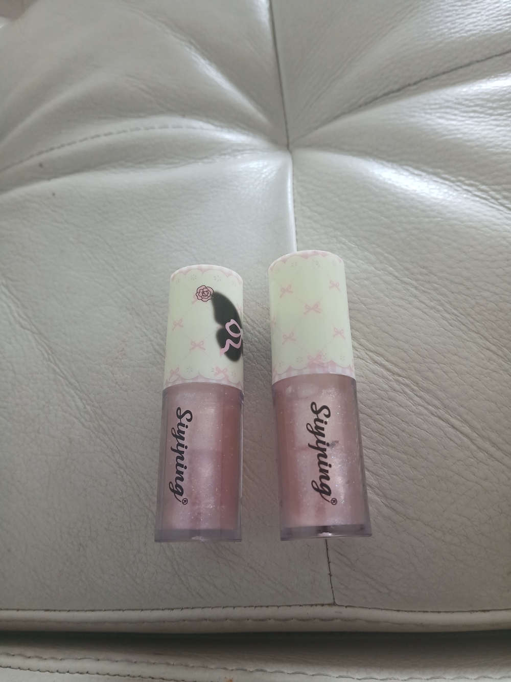 Pink Shimmer Lip Gloss – Soft Rose Sheen